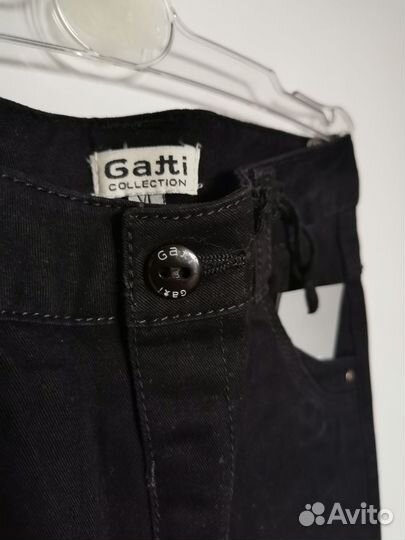 Новые джинсы Gatti