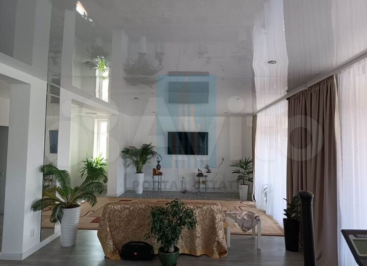 Дом 160 м² на участке 10 сот.