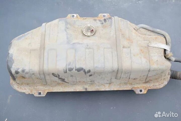 Топливный бак Mercedes w210