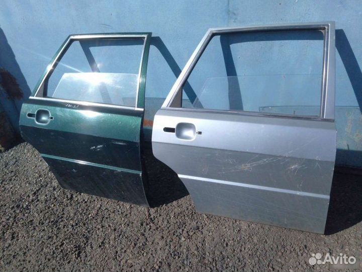Дверь Audi 80 B2