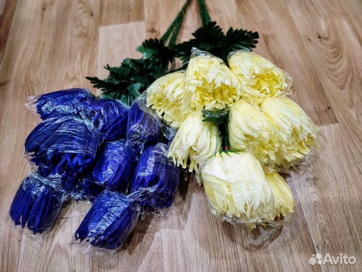 Искусственные цветы большие