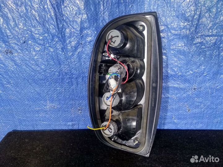 Фонарь правый Chevrolet Niva