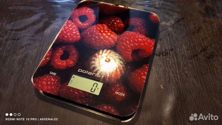 Весы кухонные Polaris PKS 1068DG raspberry 10кг