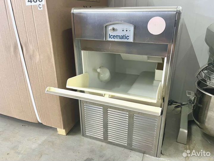 Льдогенератор Icematic E35 W