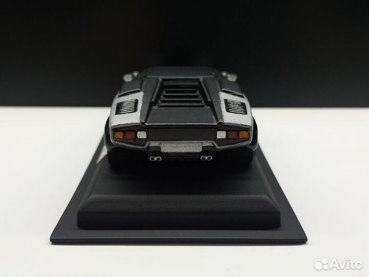 1:43 Lamborghini Countach Evoluzione
