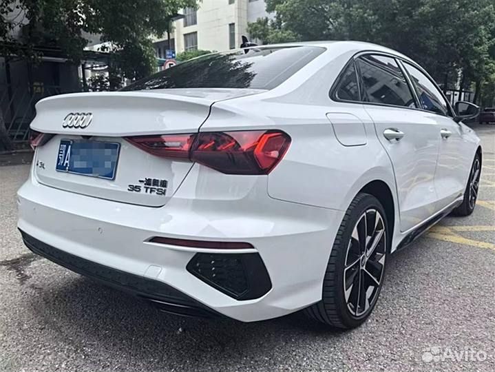 Audi A3 1.4 AT, 2022, 10 000 км