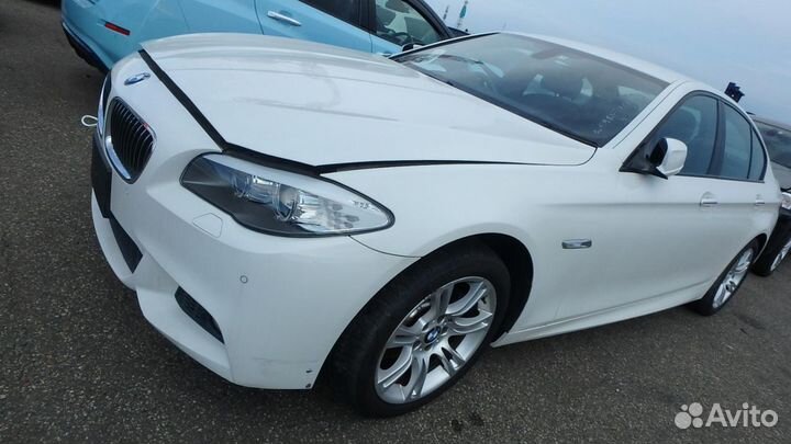 Бмв 523i в разбор на запчасти