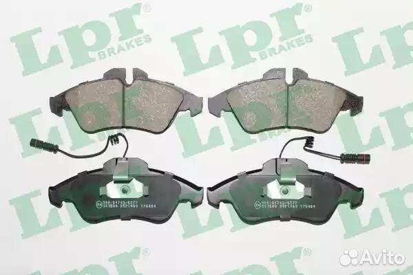 05P1469 Колодки тормозные дисковые