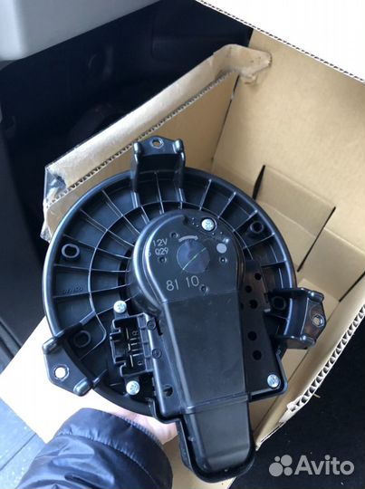 Моторчик печки toyota highlander 2