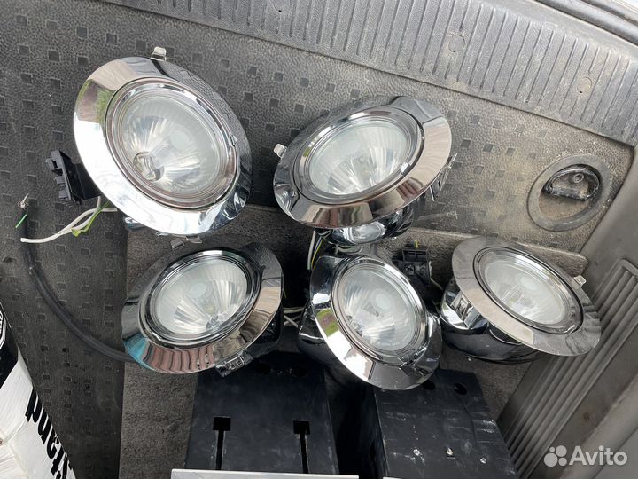 Светильники лампа philips CDM-T 70W/830 G12