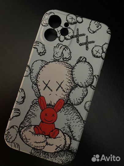 Чехол на iPhone 12