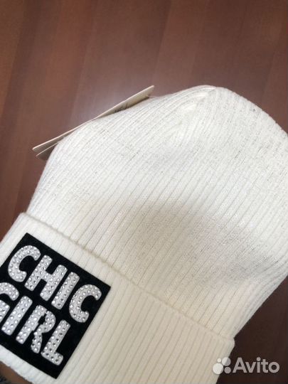 Комплект Шапка и шарф новый