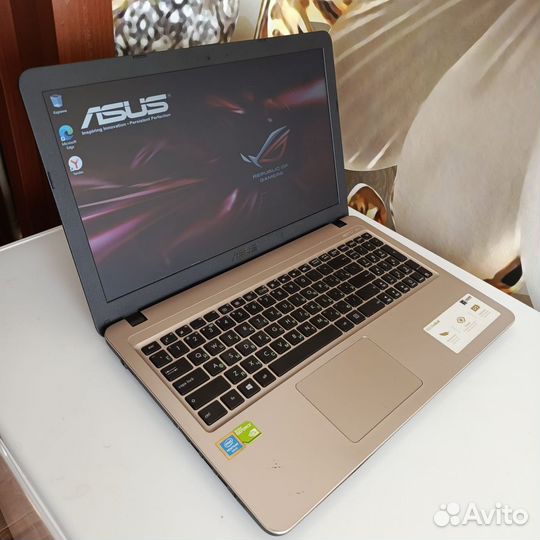 Игровой ноутбук asus