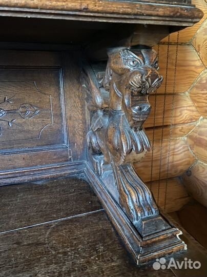 Антикварный буфет