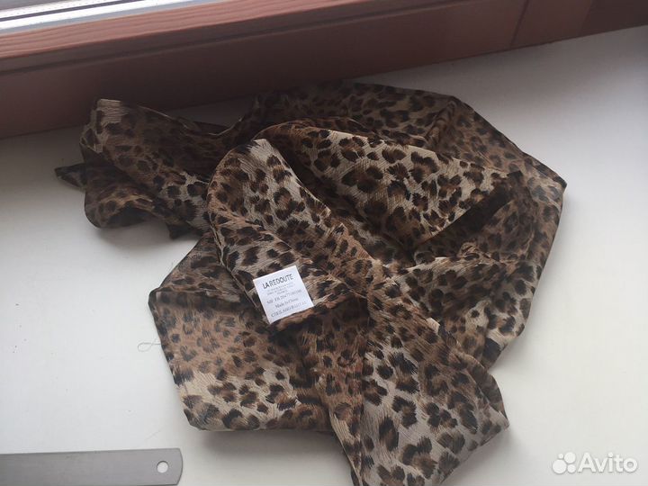 Шарфик шелковый прозрачный