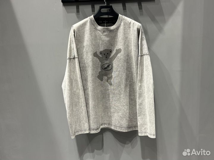 Лонгслив We11done