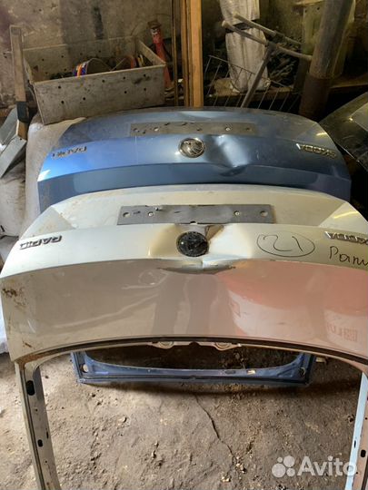 Крышка багажника Skoda Rapid 5JA827219