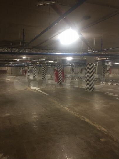 Машиноместо, 16 м²