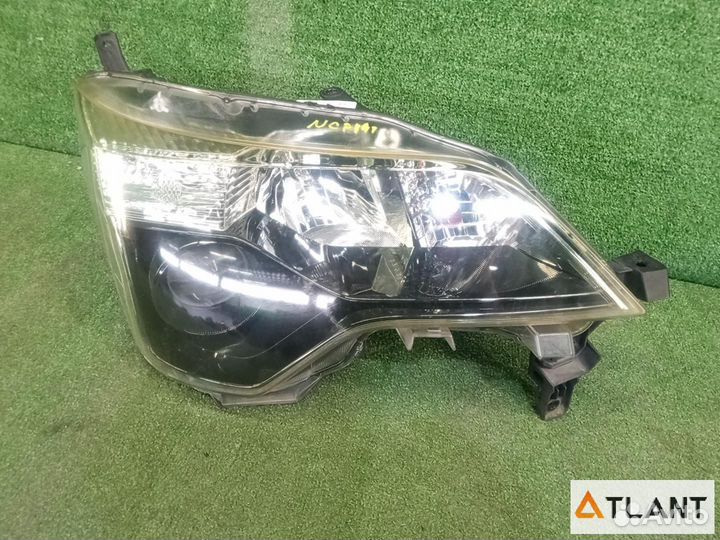 Фара передняя правая toyota spade