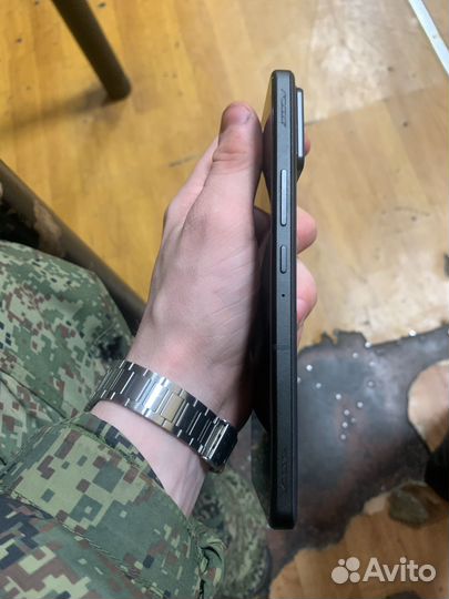 Asus ROG Phone 8, 12/256 ГБ