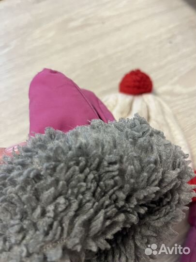 Шапка и краги-непромокайки на 3-4 года