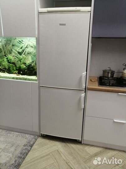 Холодильник electrolux бу