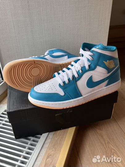 Nike air jordan 1 mid aquatone