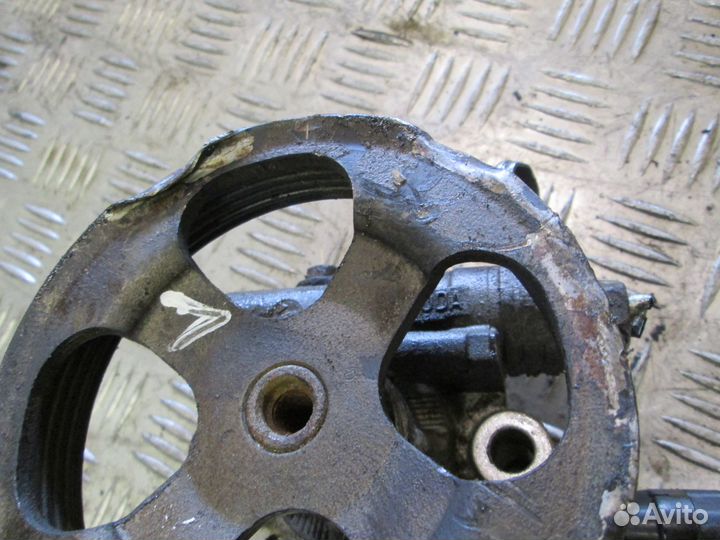 Насос гур для Тойота Авенсис 1.8 1ZZ Дефект шкива