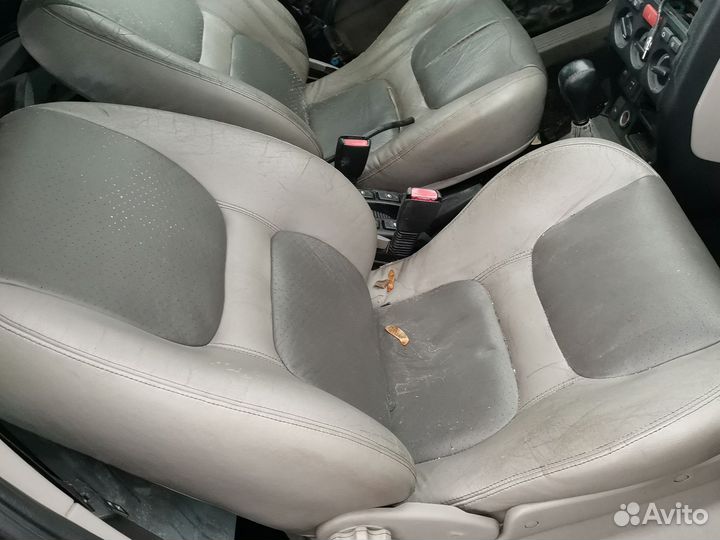 Сиденья land rover freelander 1