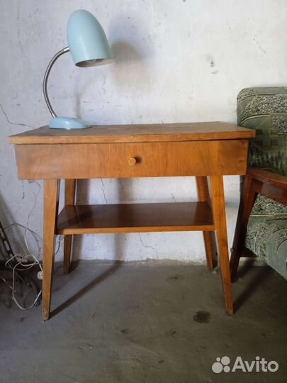 Журнальный столик, столик под телевизор Румыния