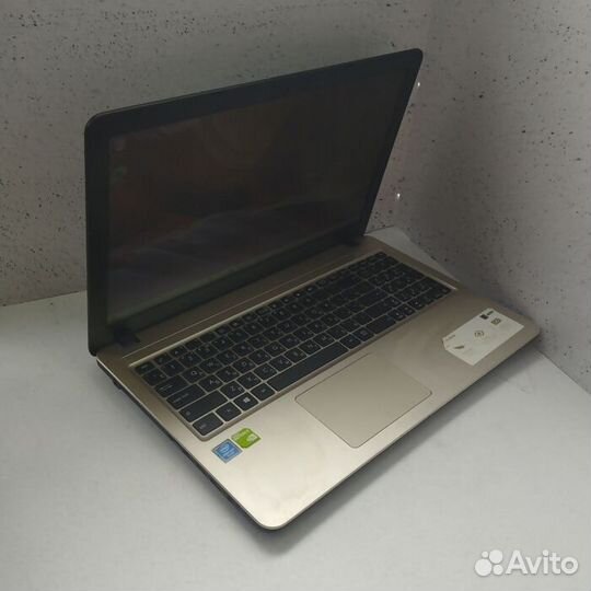 Ноутбук Asus D540M