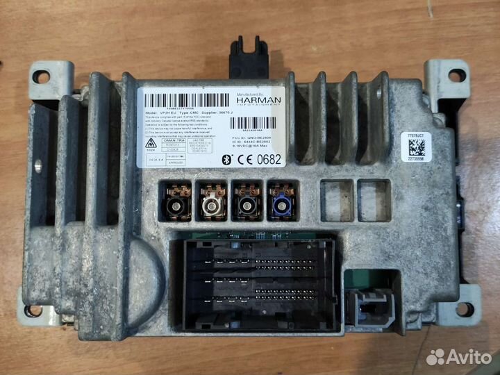 Головная магнитола Grand Cherokee