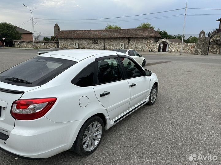 LADA Granta 1.6 МТ, 2014, 270 000 км