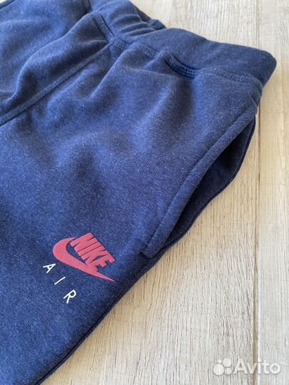 Спортивные штаны Nike Air Fleece