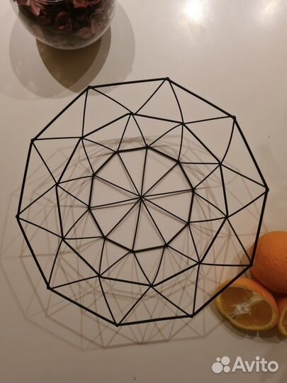 Ваза для фруктов металлическая