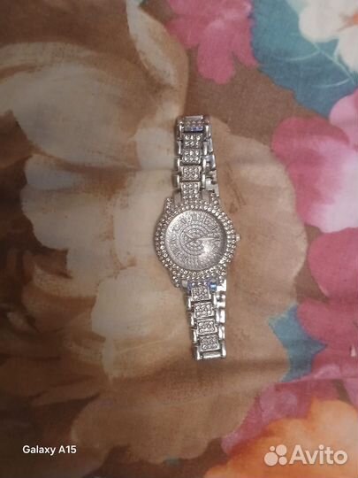 Серьги, часы