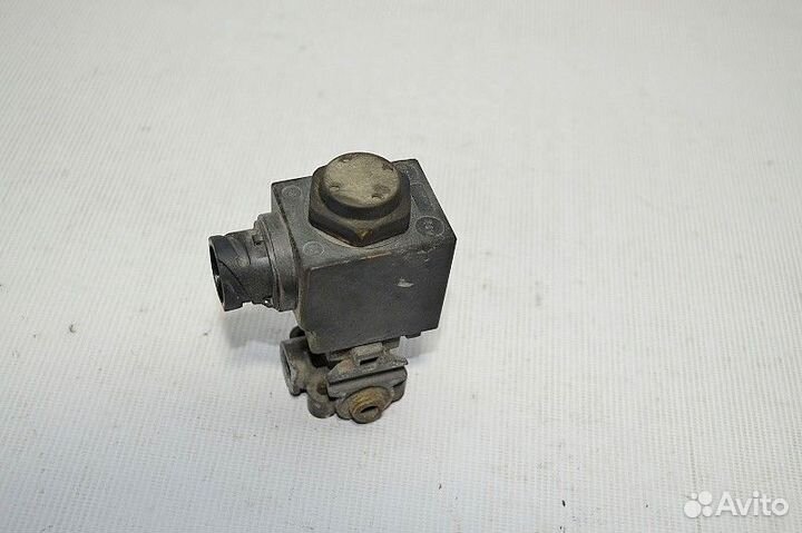 Соленоидный клапан scania P-series (01.04)
