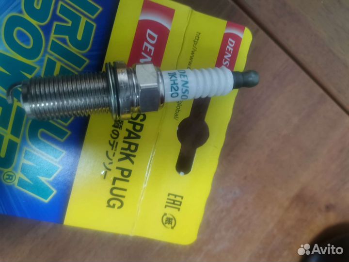 Свеча зажигания Denso IKH20