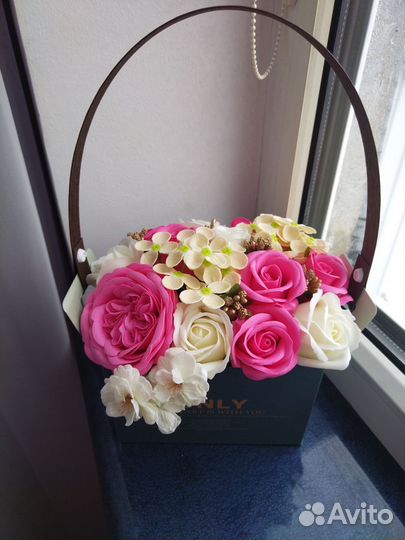 Буклеты из мыльных роз в наличии