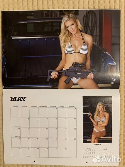 Календарь 2019 Guns and Girls