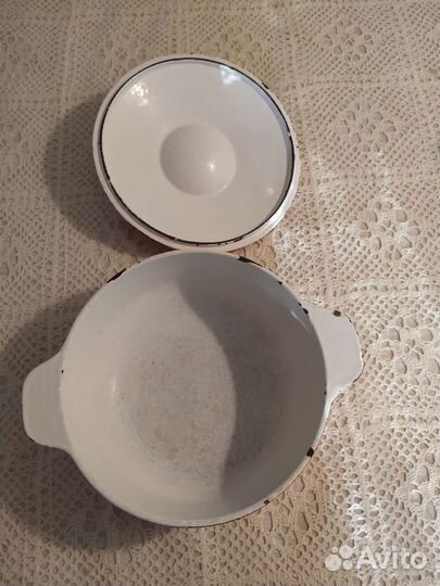 Чугунная эмалированная кастрюля СССР