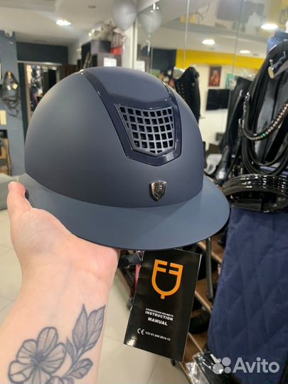 Шлем для верховой езды Equestro