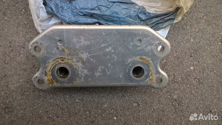 Маслоохладитель volvo (бу) 31201909