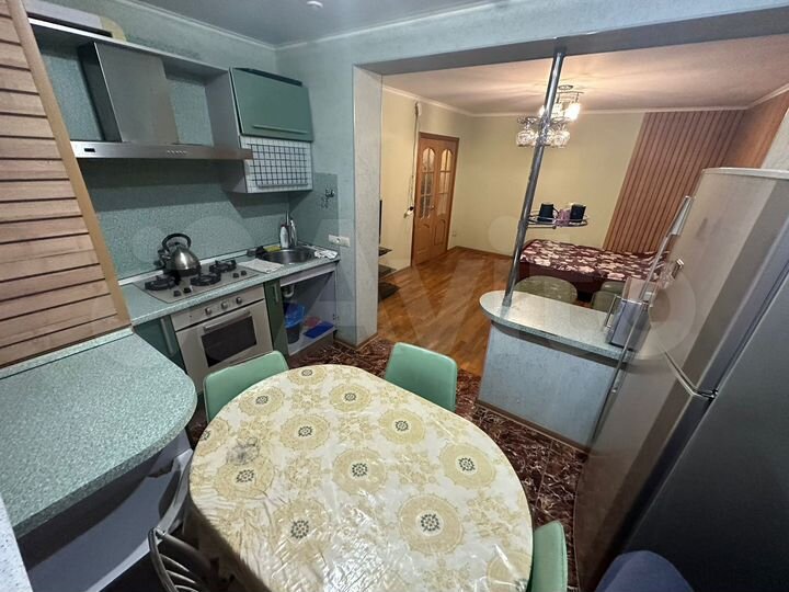 3-к. квартира, 68 м², 10/10 эт.