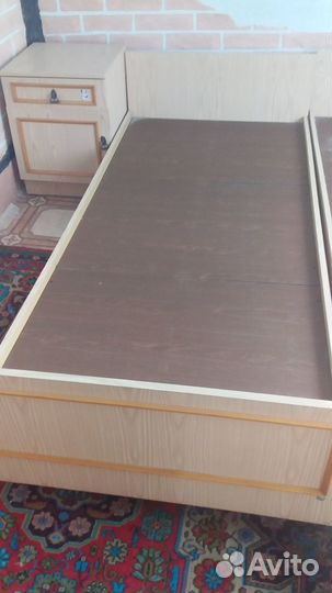 Спальный гарнитур