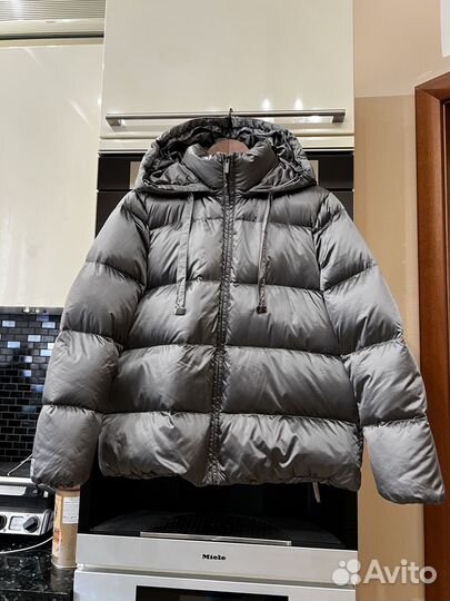 Пуховик женский max mara новый