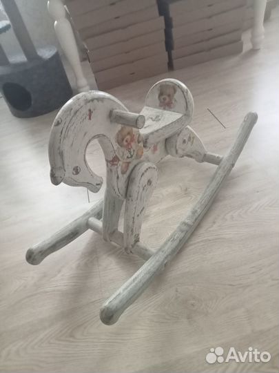 Продам резной стол из массива,люстру,ретро провод