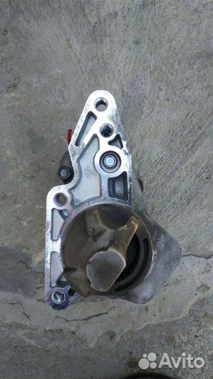 Запчасти для Ниссана