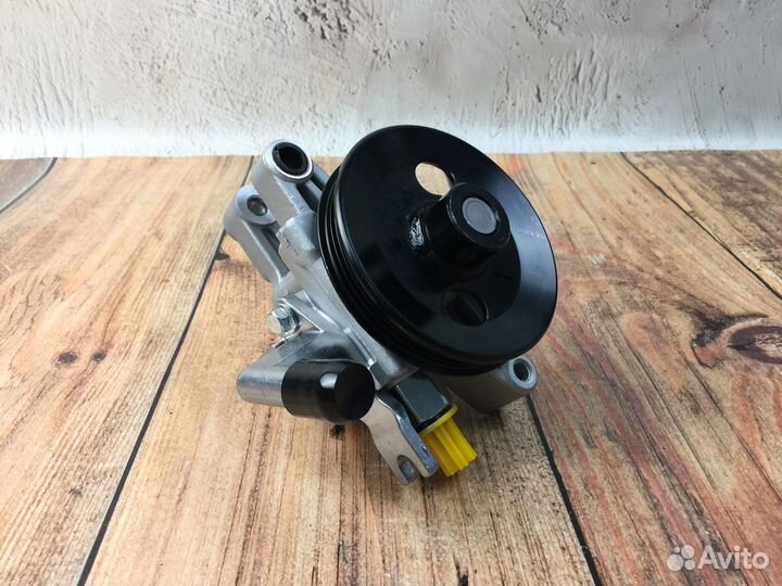 Насос гур Hyundai Tucson/Kia Sportage 57100-2E000