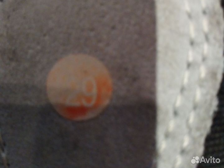 Спортивный купальник и чешки для танцев